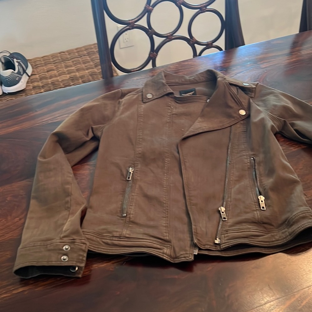 Jean jacket. Dark olive green/ brown. Worn once